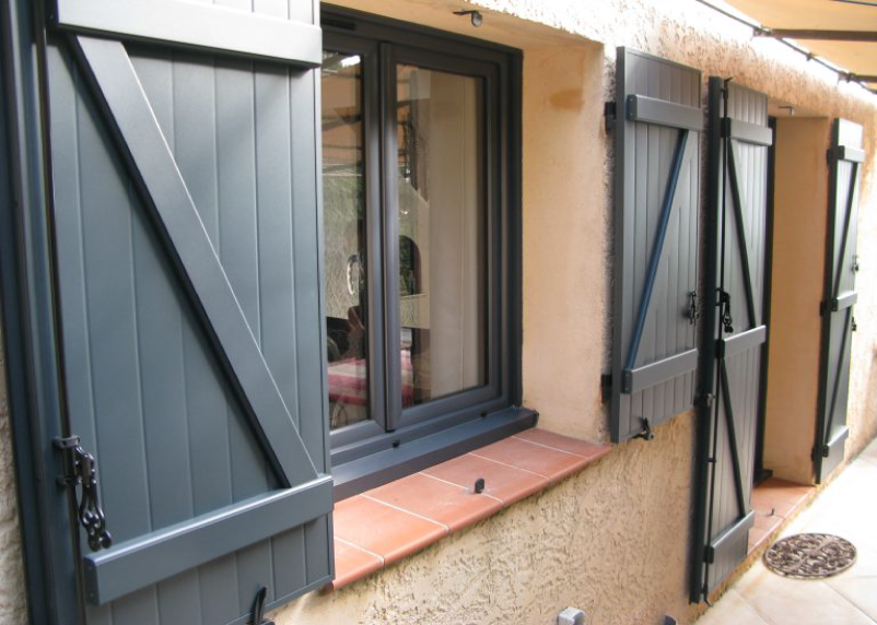 photo de volets battants